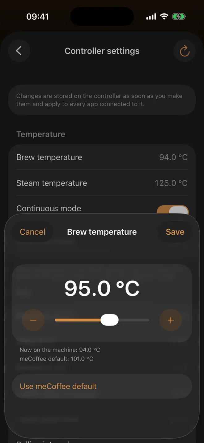 Brew temperature editor with a slider, set to 95 °C, meCoffee default 101 °C